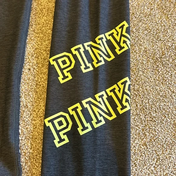 VS PINK yoga pants - Picture 2 of 6